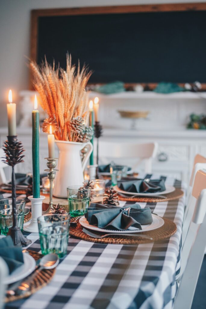 Seasonal Dishware